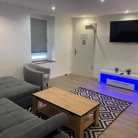 Superbe Appartement Au Rdc Avec Cheminee Villerupt Exteriör bild